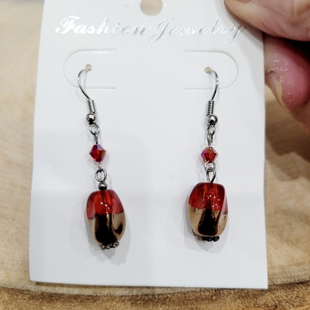 Brand New Silver Tone Red & Bronze Stone Dangle Earrings